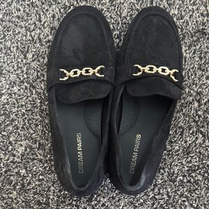 Dream Pairs Black Flats with Gold Accent